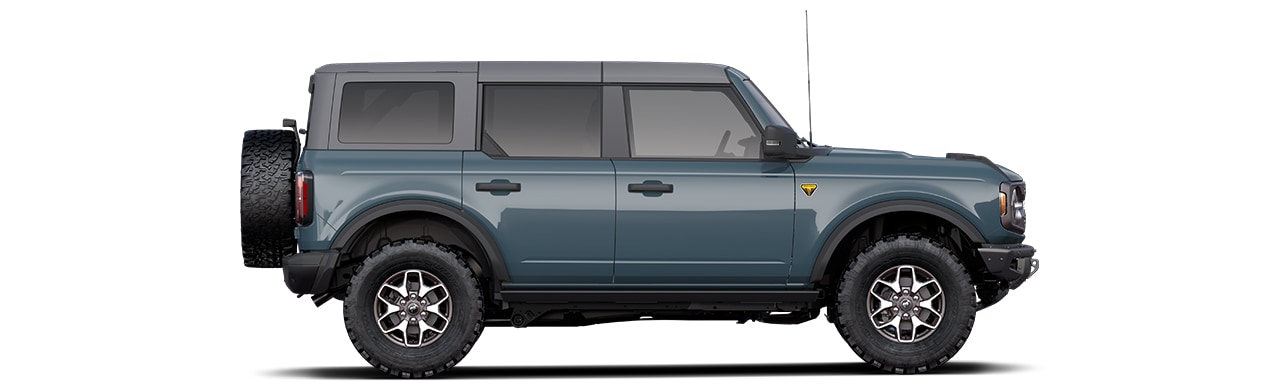 Descubre la SUV Ford Bronco 2022 4 Puertas en color Área 51