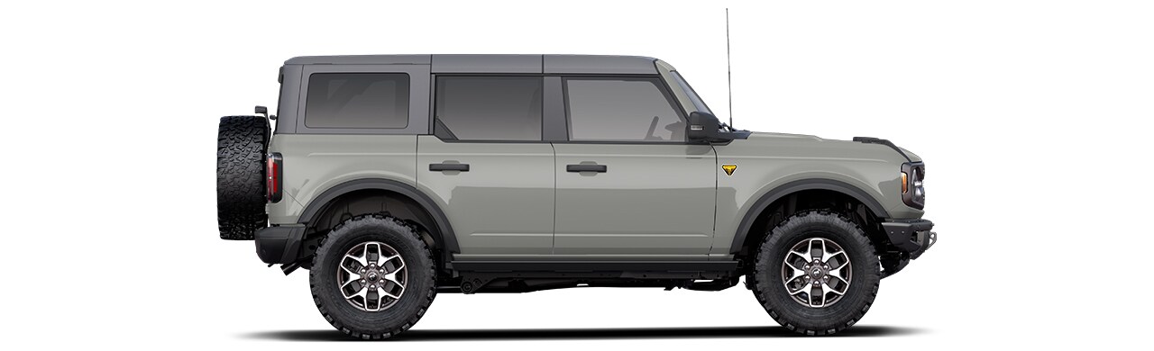 Descubre la SUV Ford Bronco 2022 4 Puertas en color Cactus Gray