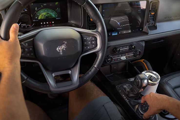 Solicita Prueba de Manejo y ponte al volante del Auto, SUV o Pick Up Ford que deseas