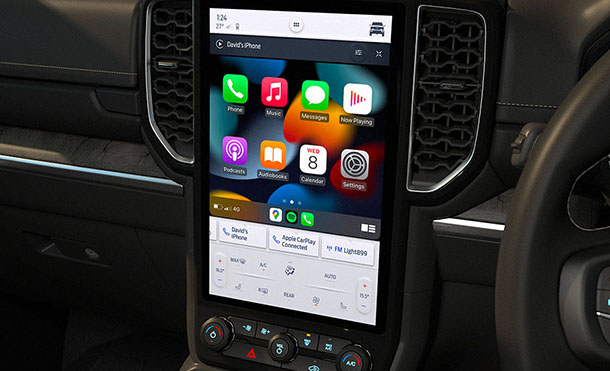 Conectividad de Camioneta SUV Ford Everest 2023, Pantalla Táctil compatible con Smartphones