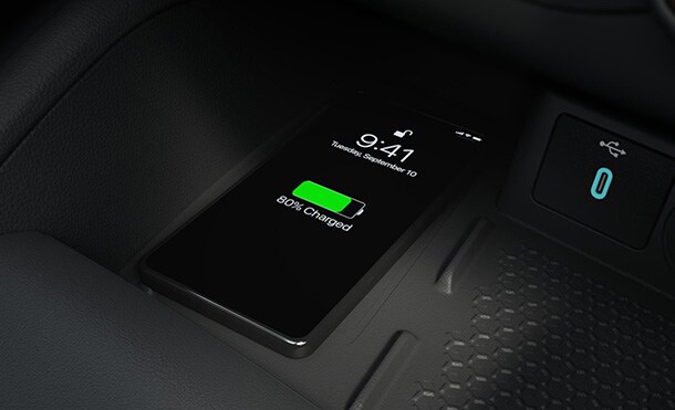 Ford Bronco Sport 2025 permite cargar dispositivos a través de USB inteligente