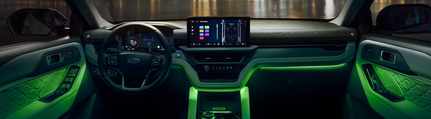 Explorer 2025: la SUV que equipa Pantalla Táctil Central de 13.2 pulgadas