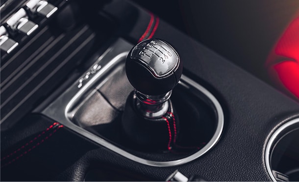 Ford Mustang 2024, en su Versión GT Premium con Transmisión Manual de 6 Velocidades