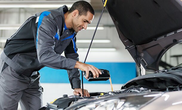 Conoce los Beneficios de Realizar el Servicio de Mantenimiento de Motor para tu Vehículo Ford