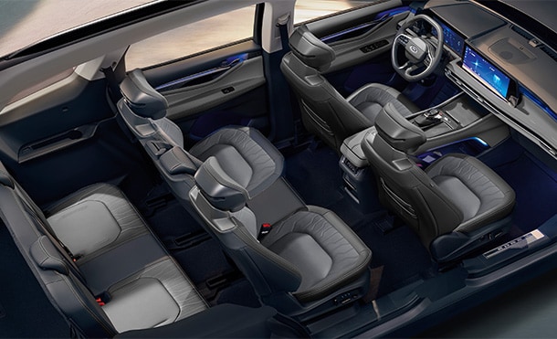 Ford Edge 2026 permite realizar maniobras en ciudad y carretera con mejor visibilidad