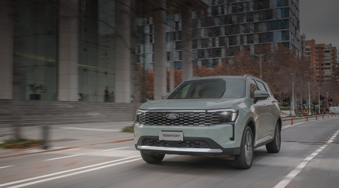 Ford Territory 2026 está equipada con sistemas anticolisión y bolsas de aire