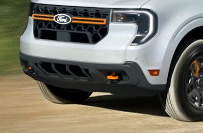 Ford Maverick 2025, Pickup que puede remolcar carga con sus ganchos delanteros