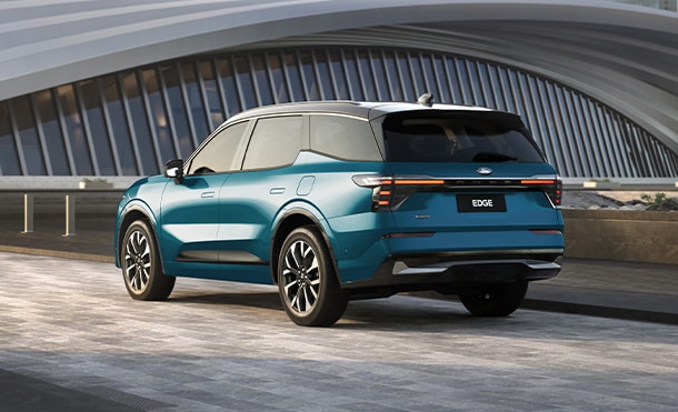 Ford Edge 2026, cuenta con modos de manejo para ahorrar gasolina y obtener potencia