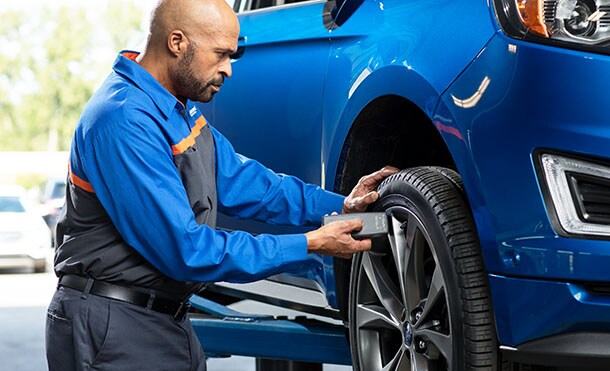 Conoce Consejos sobre el Cuidado y Mantenimiento de las Gomas de tu Vehículo Ford. ¡Descúbrelos!