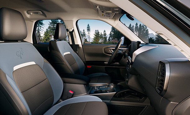 Ford Bronco Sport 2025 permite fácil limpieza de interiores, gracias a sus materiales